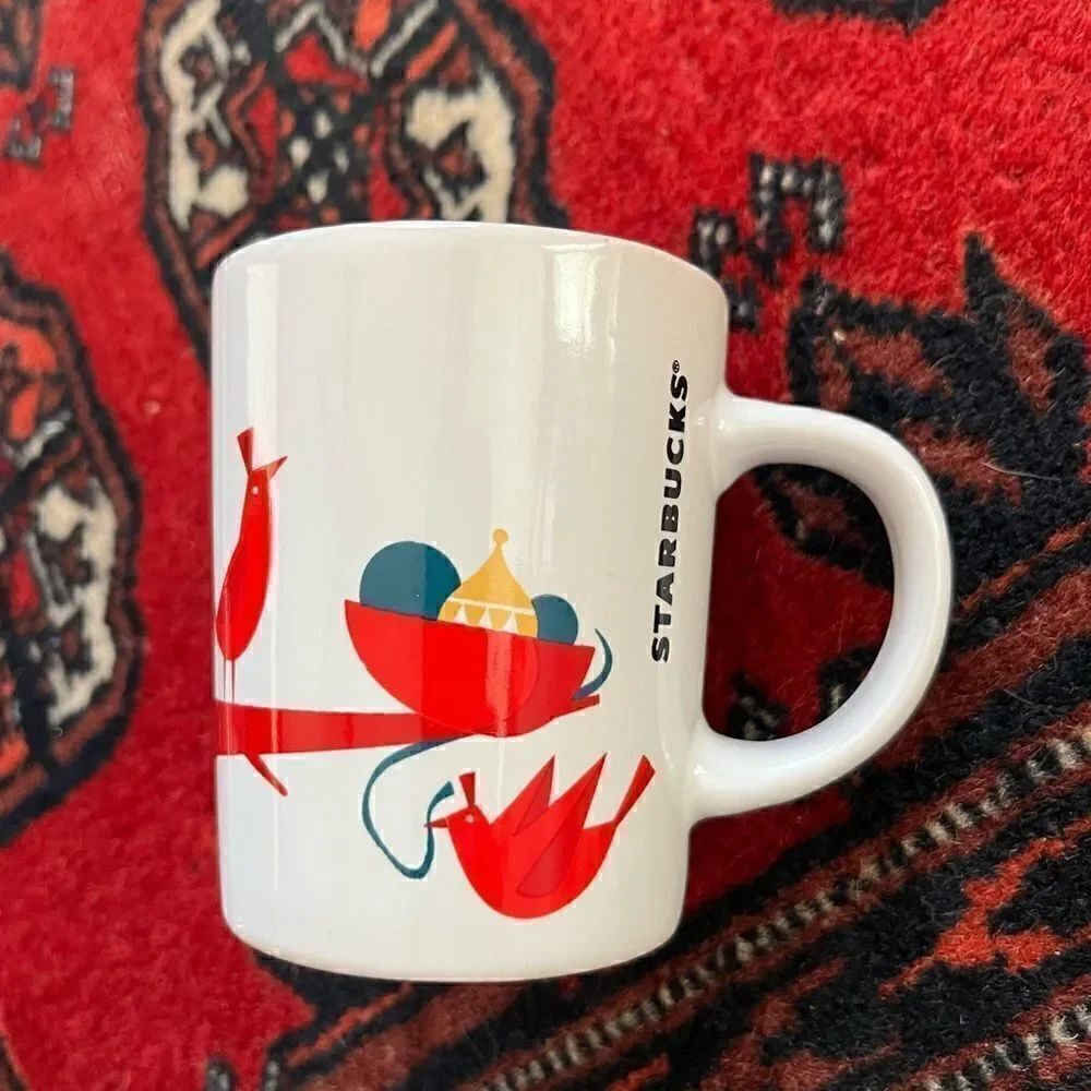 Starbucks holiday collectors coffee mug